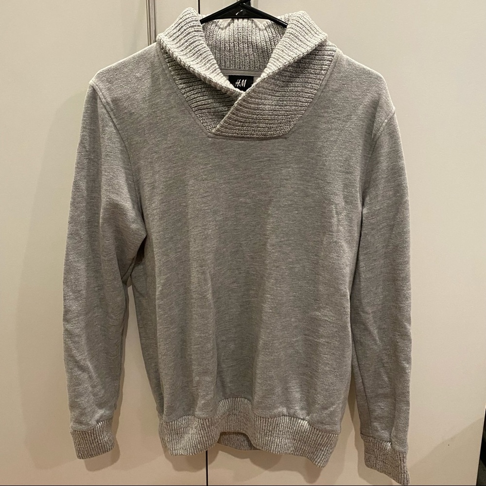 H&M Sweater